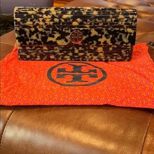 Tory Burch Tortoise Shell Resin Clutch